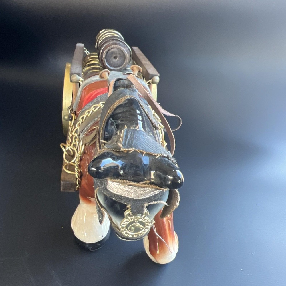 Ceramic Clydesdale Horse Pulling Barrel Cart Figurine - Picture 6 of 16